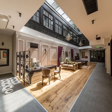 The Mansion Boutique (adults Only) Bucureşti